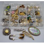 Costume jewellery including retro cufflinks, brooches, vintage earrings, etc.