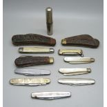 Assorted vintage pocket knives, including two silver and mother of pearl