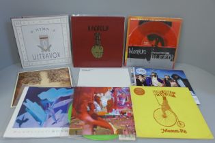 Twenty-five picture disc/coloured vinyl 7" singles