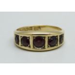 A Victorian 18ct gold and five stone garnet ring, Chester 1892, 3.7g, P