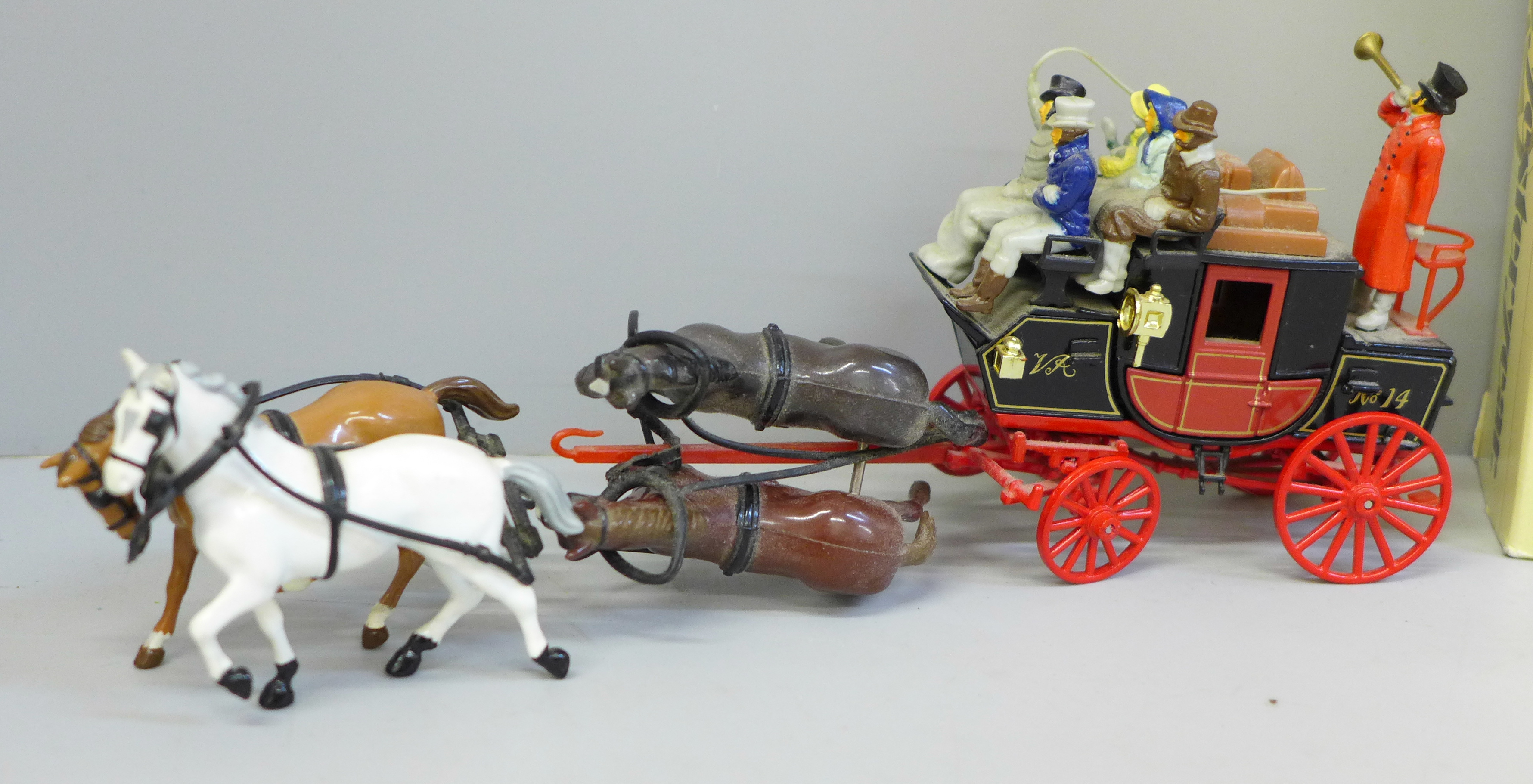 A Matchbox Models of Yesteryear set and a Matchbox Passenger Coach and Horses set - Image 2 of 2