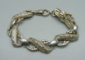 A silver dragon bracelet, 35.5g