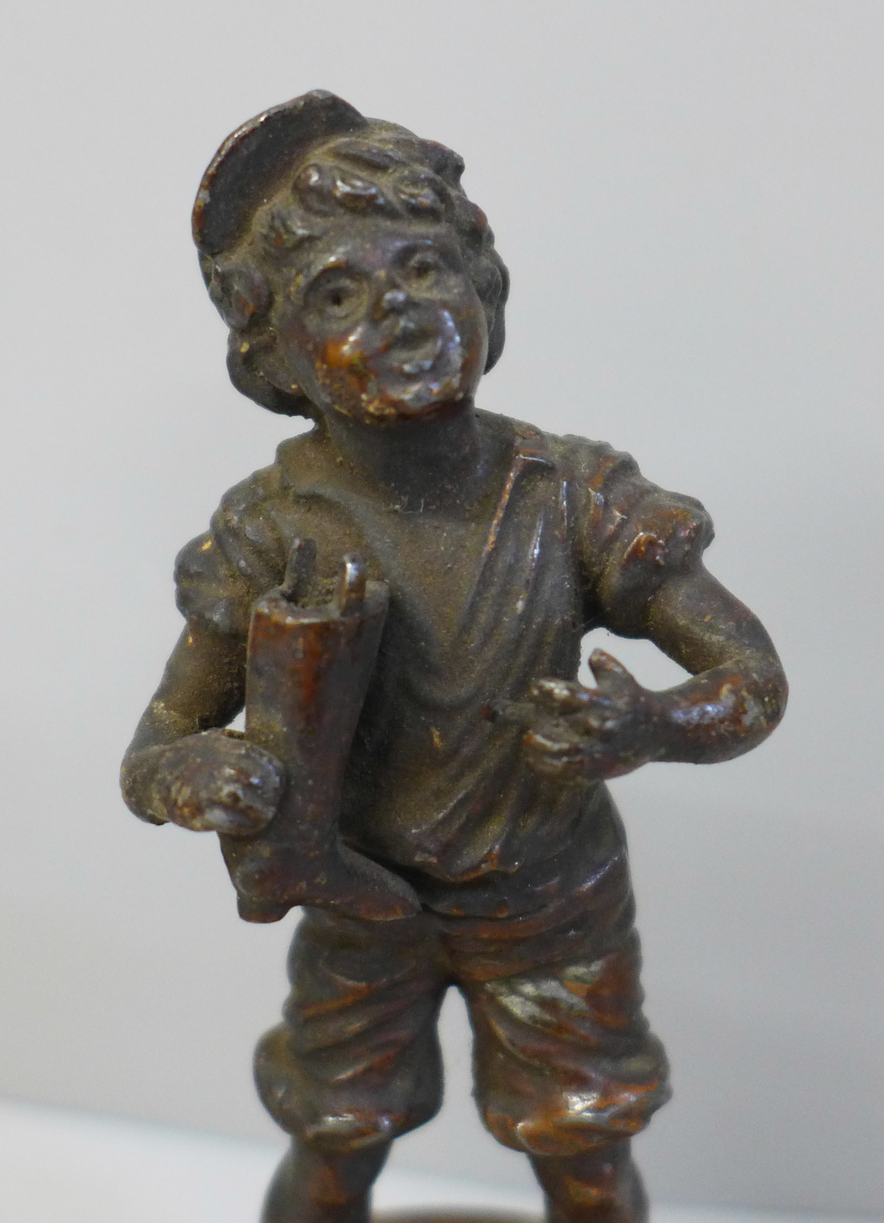 A small cast figure of a bootmaker - Image 2 of 3