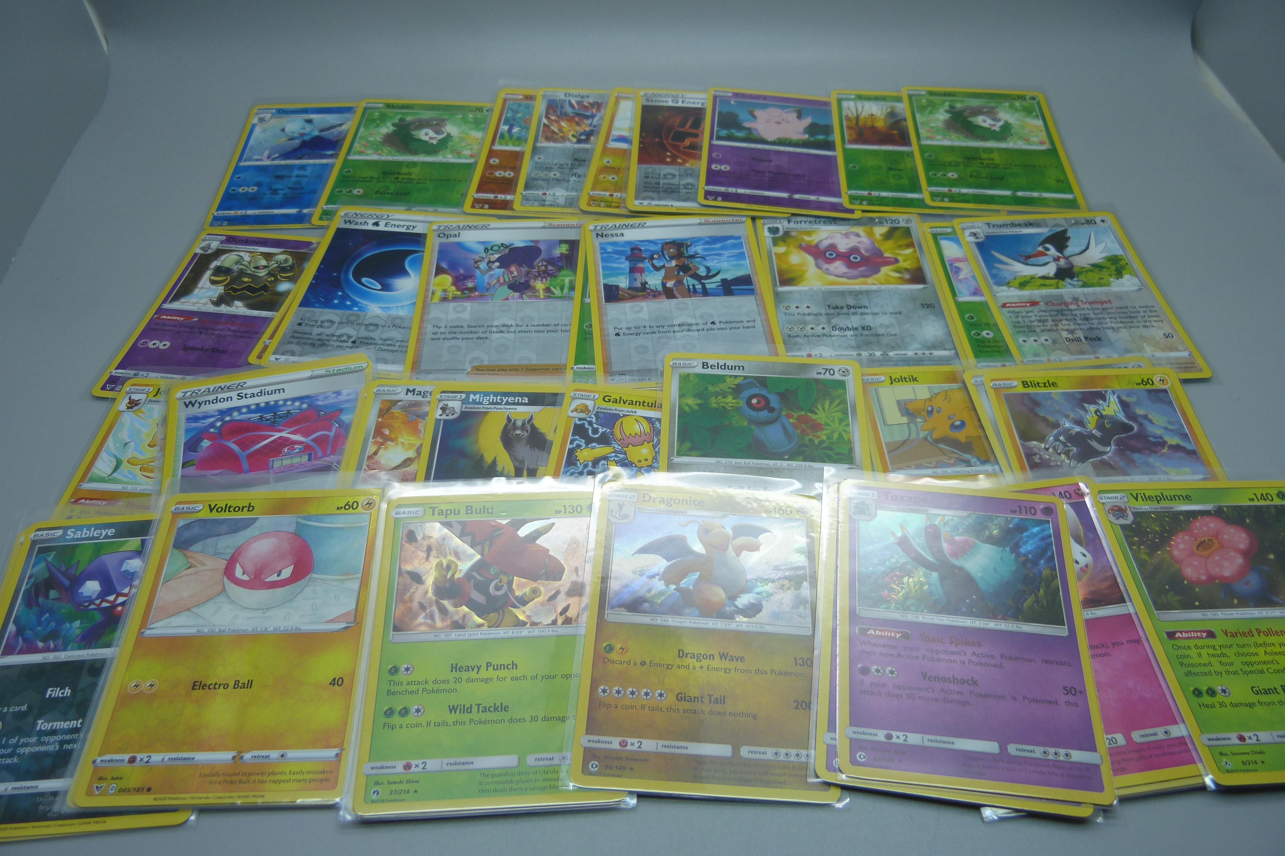 Fifty Holo/Reverse Holo Pokeman cards - Image 3 of 3