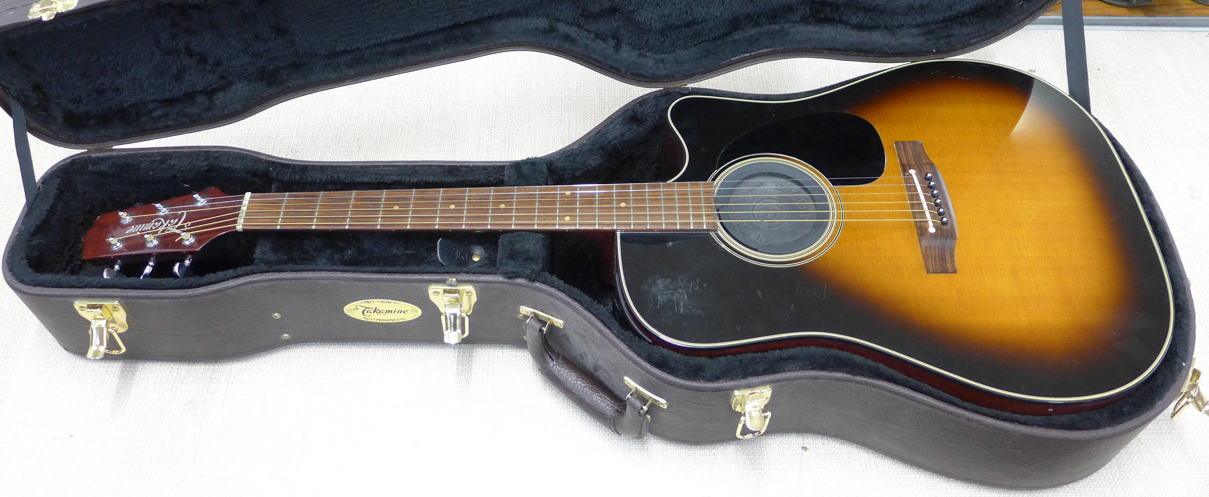 A Takamine classical guitar with a hard case and CT-4BII active pre-amp - Image 8 of 10