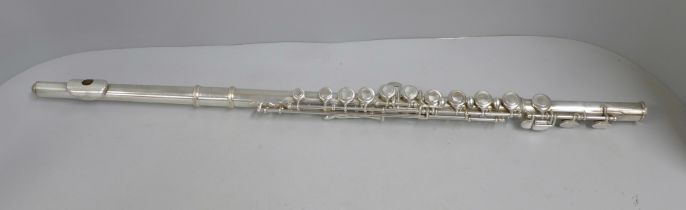 A Trevor James flute, model TJ10 xII