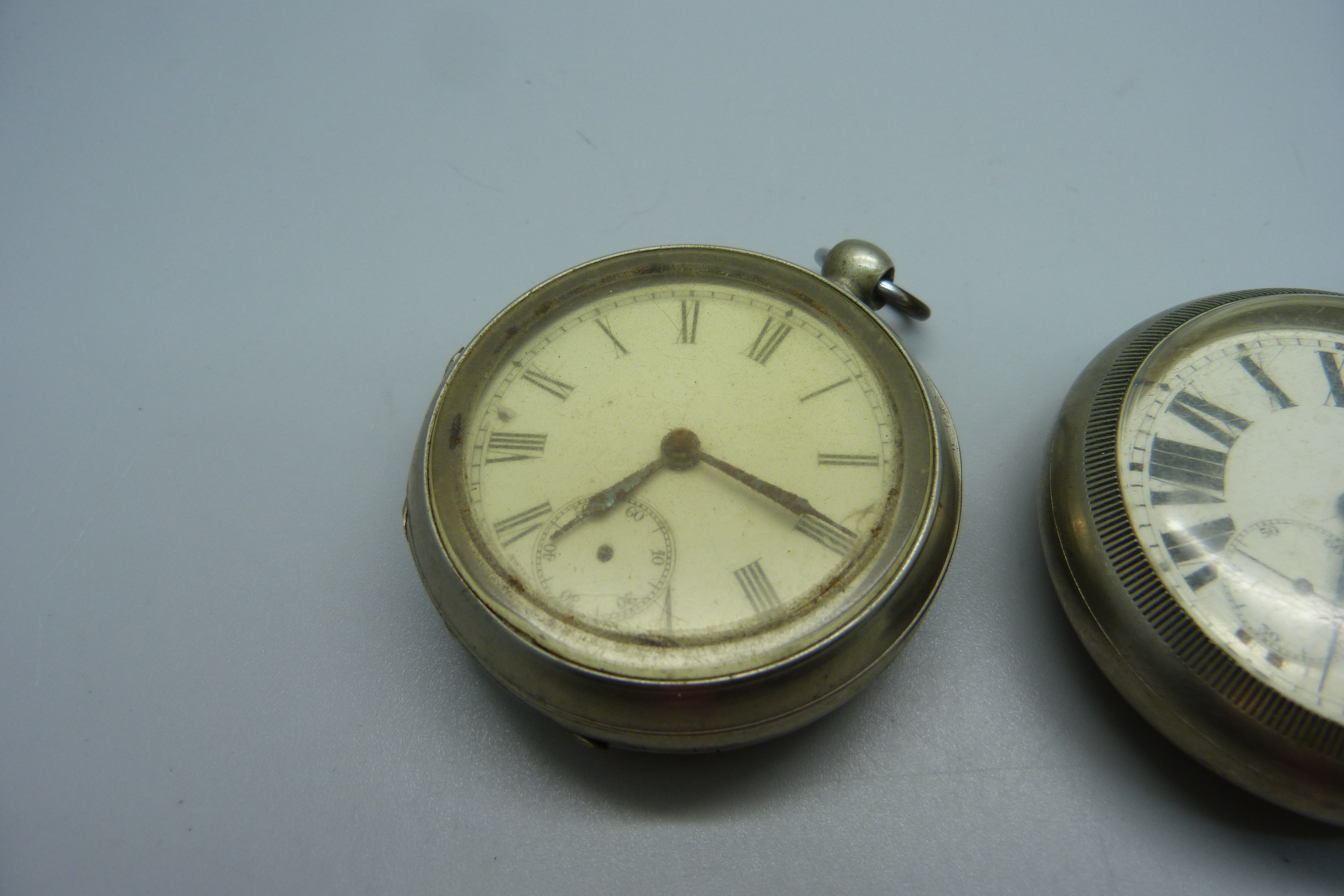 Two pocket watches, one bears inscription on the case back - Image 3 of 5