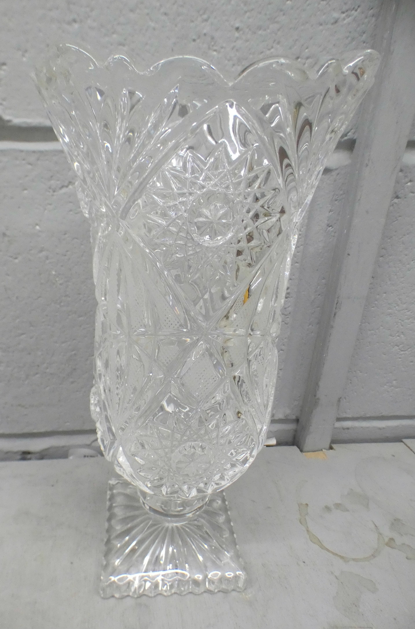 A bohemia crystal vase, boxed, six glass tumblers, a small fruit/trifle bowl, a tall glass vase - Image 5 of 5