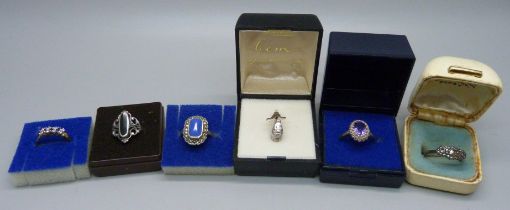 Six silver rings including one with Scottish hallmark