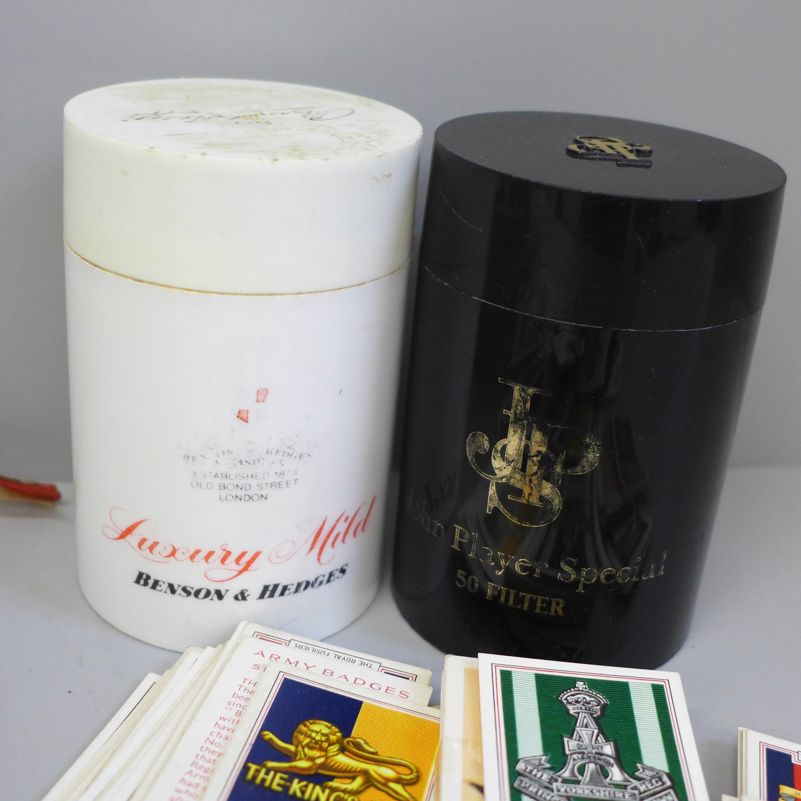 A collection of cigarette and tea cards - Image 2 of 3