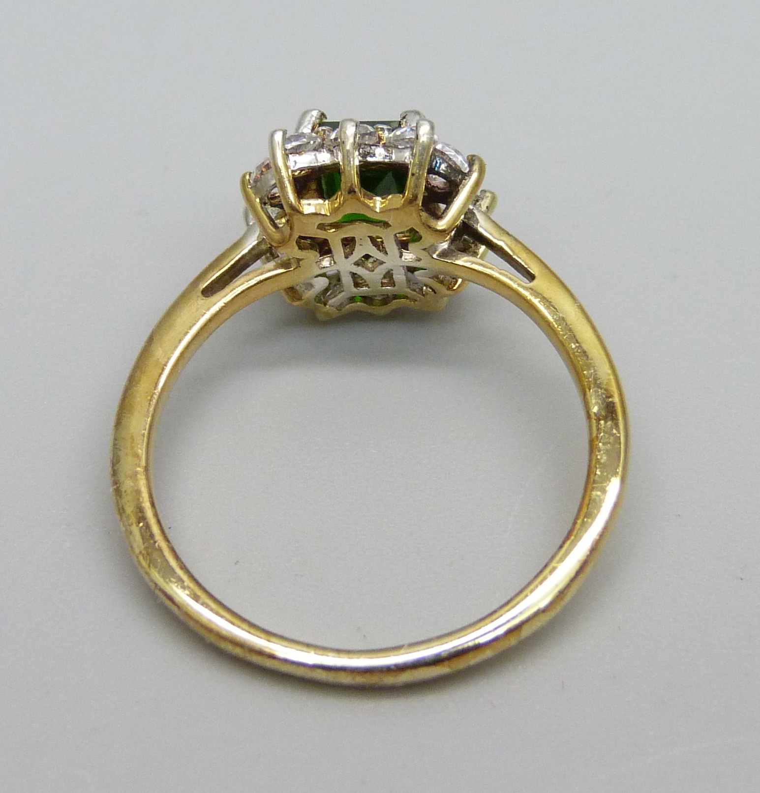 A silver gilt, green and white stone cluster ring, P - Image 3 of 3