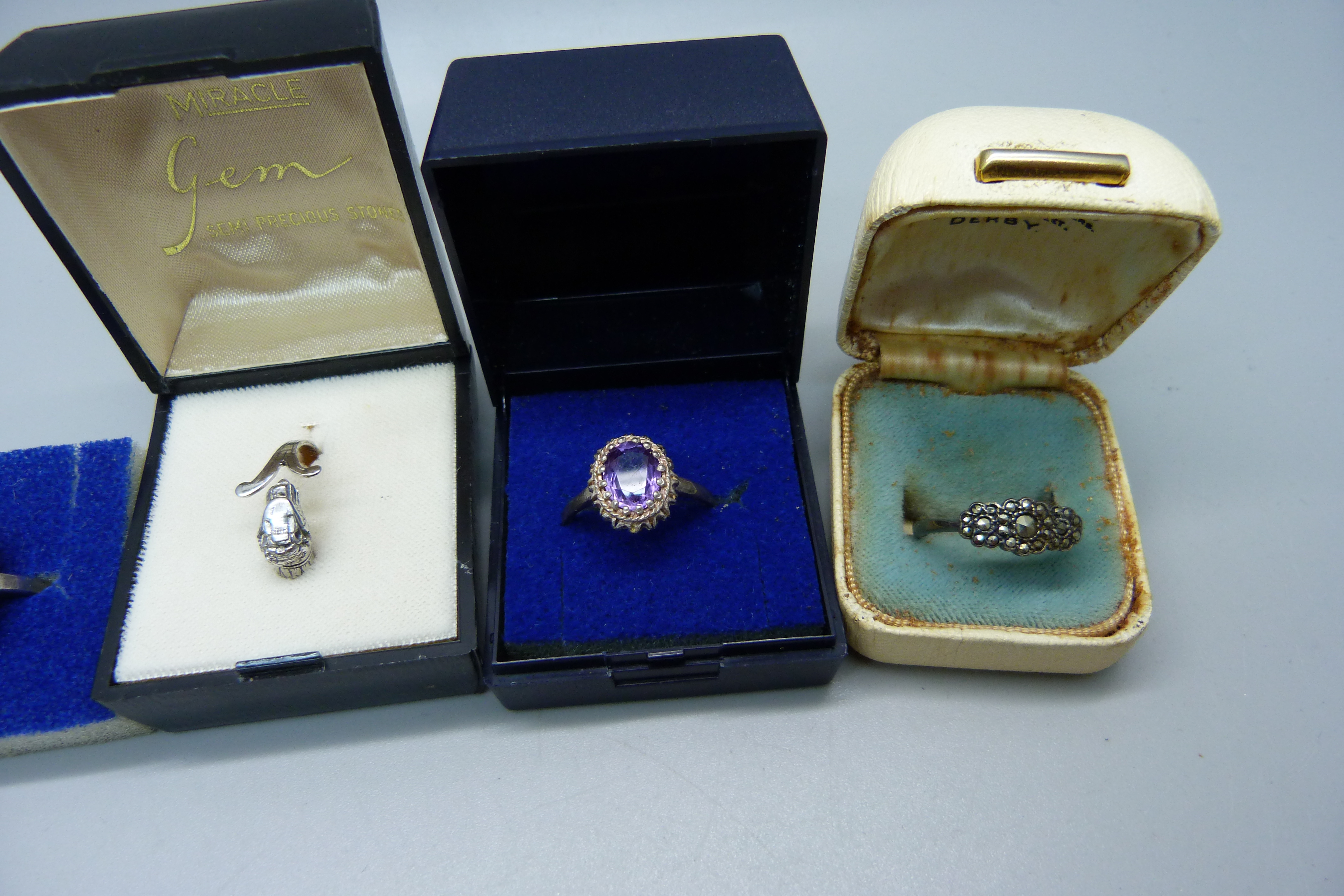 Six silver rings including one with Scottish hallmark - Image 3 of 3