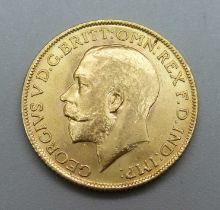 A 1915 gold full-sovereign