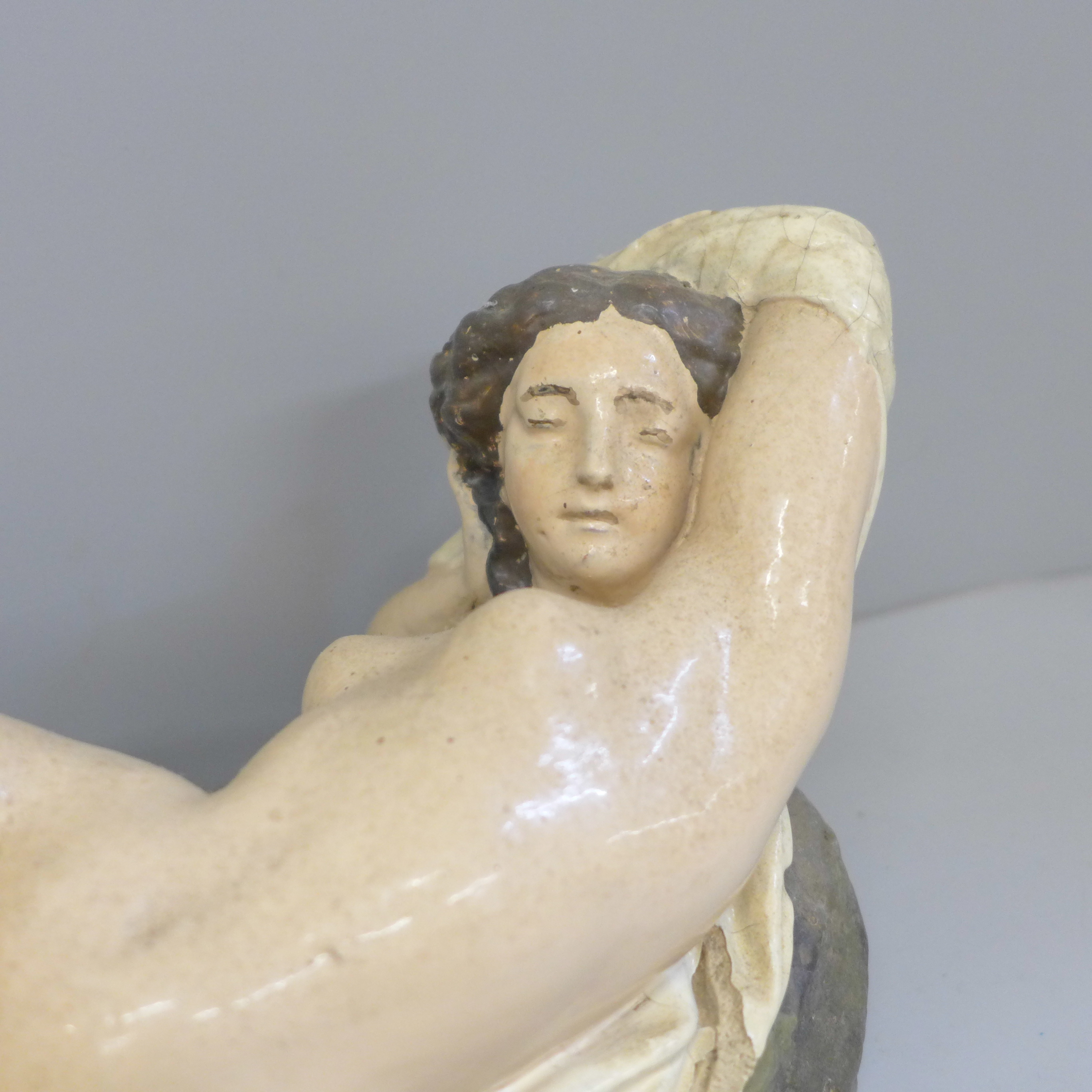 A vintage model of a reclining nude signed R. Wood - Image 2 of 4