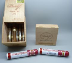 Six Davidoff cigars, Dominican Republic, two Romeo y Julieta cigars and mini cigarillos