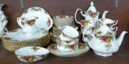 Royal Albert Old Country Roses tea, coffee and dinnerwares, 46 pieces, cream jug a/f