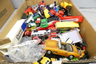 A box of mixed die-cast model vehicles, some playworn **PLEASE NOTE THIS LOT IS NOT ELIGIBLE FOR