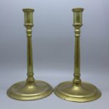 A pair of Regency brass candlesticks, 19cm