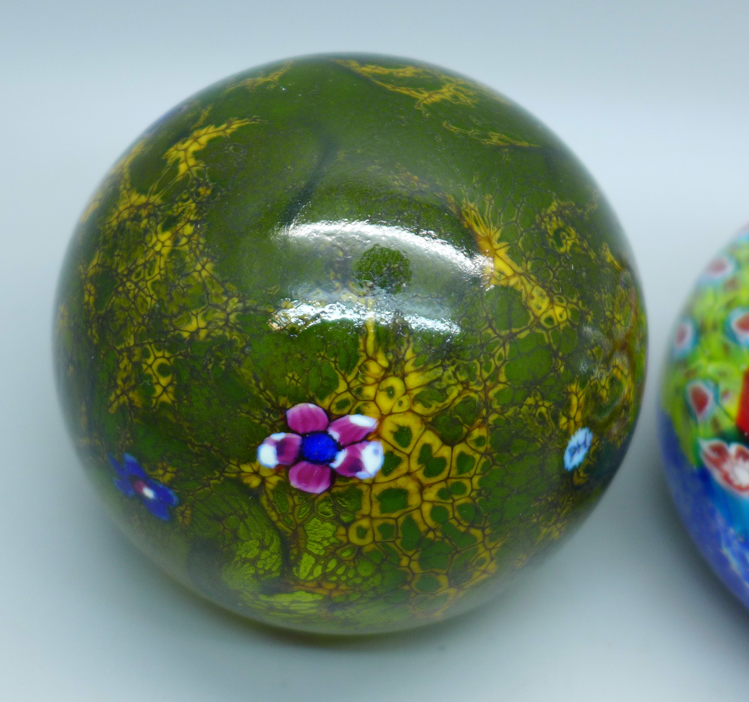 A Selkirk glass paperweight and a Millefiori glass paperweight - Image 3 of 5