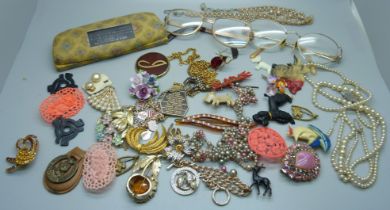A collection of costume jewellery, etc., (approximately 36 items)
