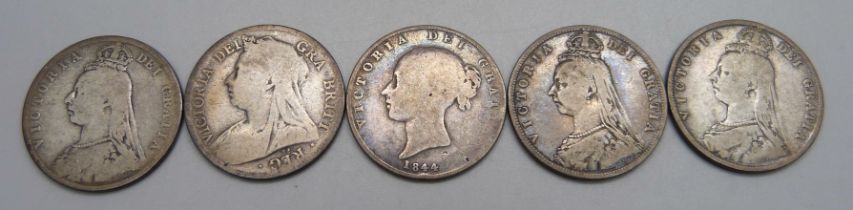 Five Victorian silver half-crowns, 67g