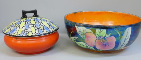 A Shelley lustre bowl and soap dish