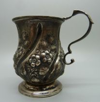 A Victorian silver jug, London 1842, 82g, 83mm