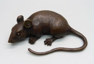 A bronze figure of a rat, length 87mm