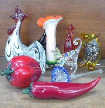 Nine items of glass including Murano cat, owl, apple and chilli pepper