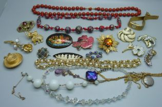 Costume jewellery
