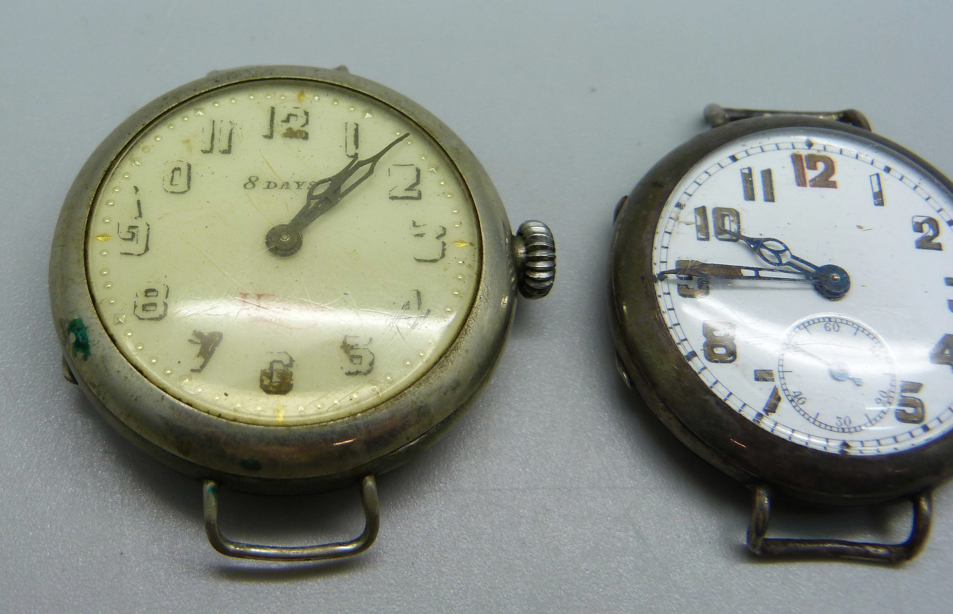 A silver cased Zenith wristwatch with screw back, Glasgow import mark for 1918, the case back - Bild 4 aus 5