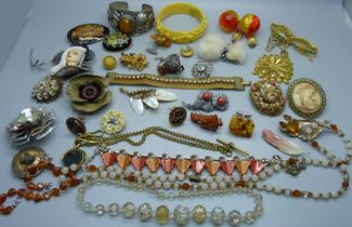 Costume jewellery