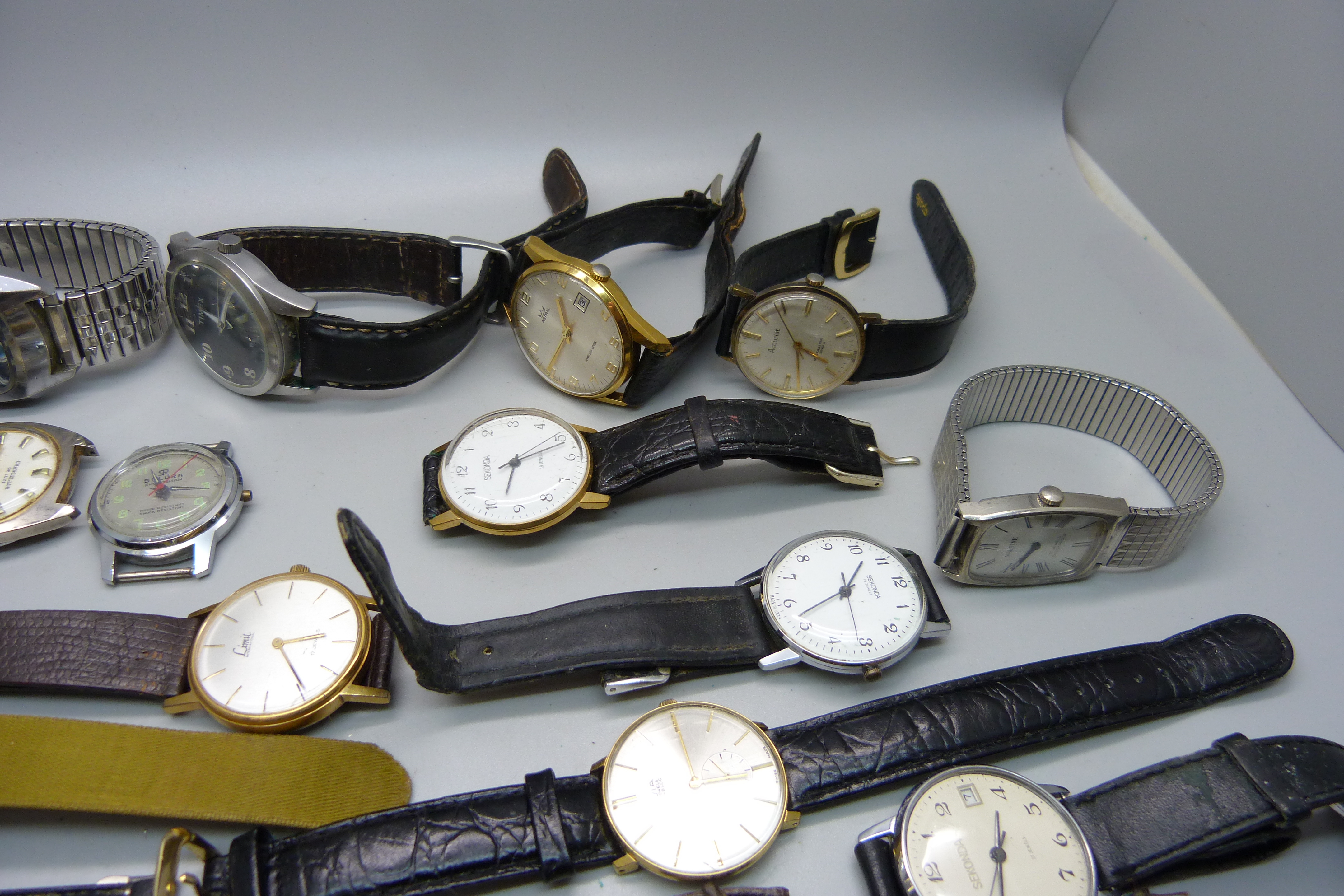 A collection of gentleman's wristwatches including Timex and Sekonda - Bild 3 aus 5