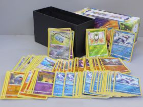 230 Reverse Holographic Pokemon cards