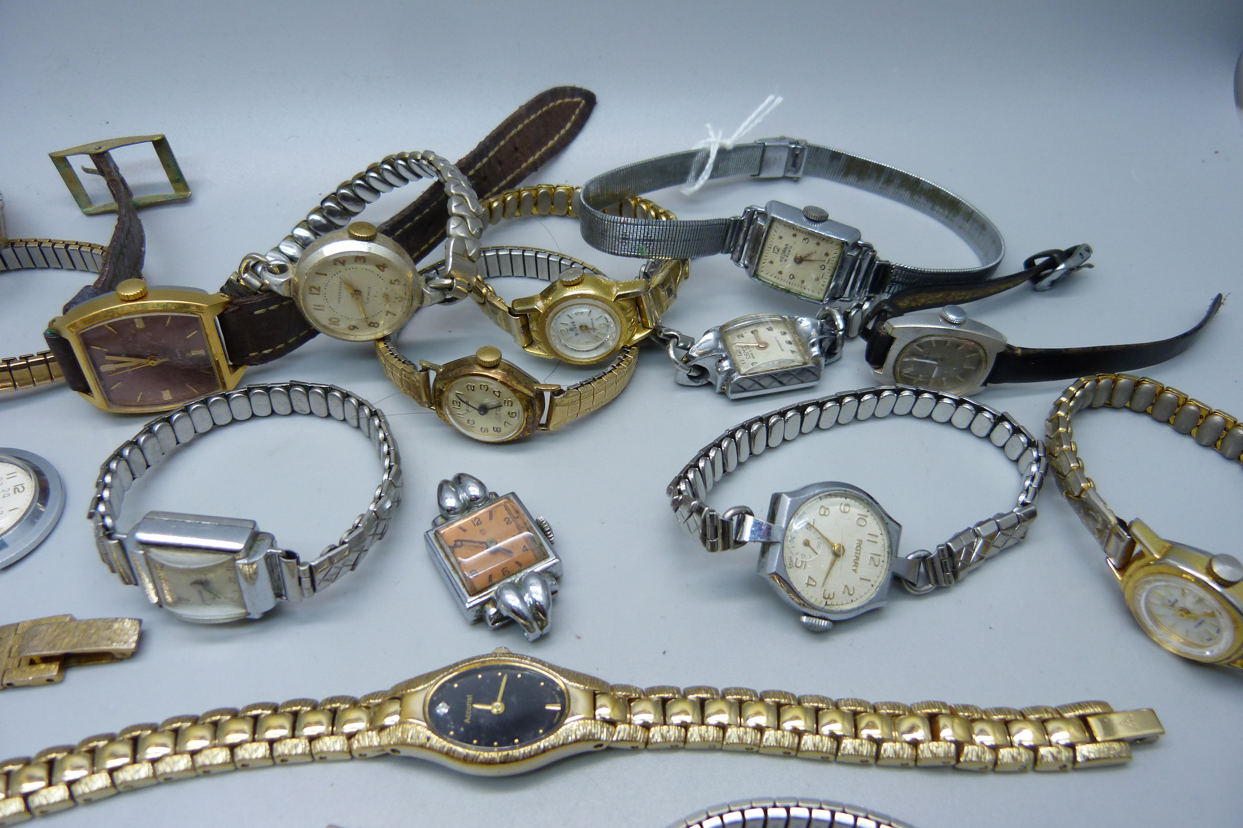A collection of lady's wristwatches including Oris, Timex, Accurist, Sekonda, Rotary, etc. - Bild 3 aus 5