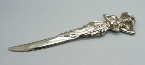 An Art Nouveau style paper knife, 15cm