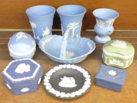 A collection of Wedgwood Jasperware (9)