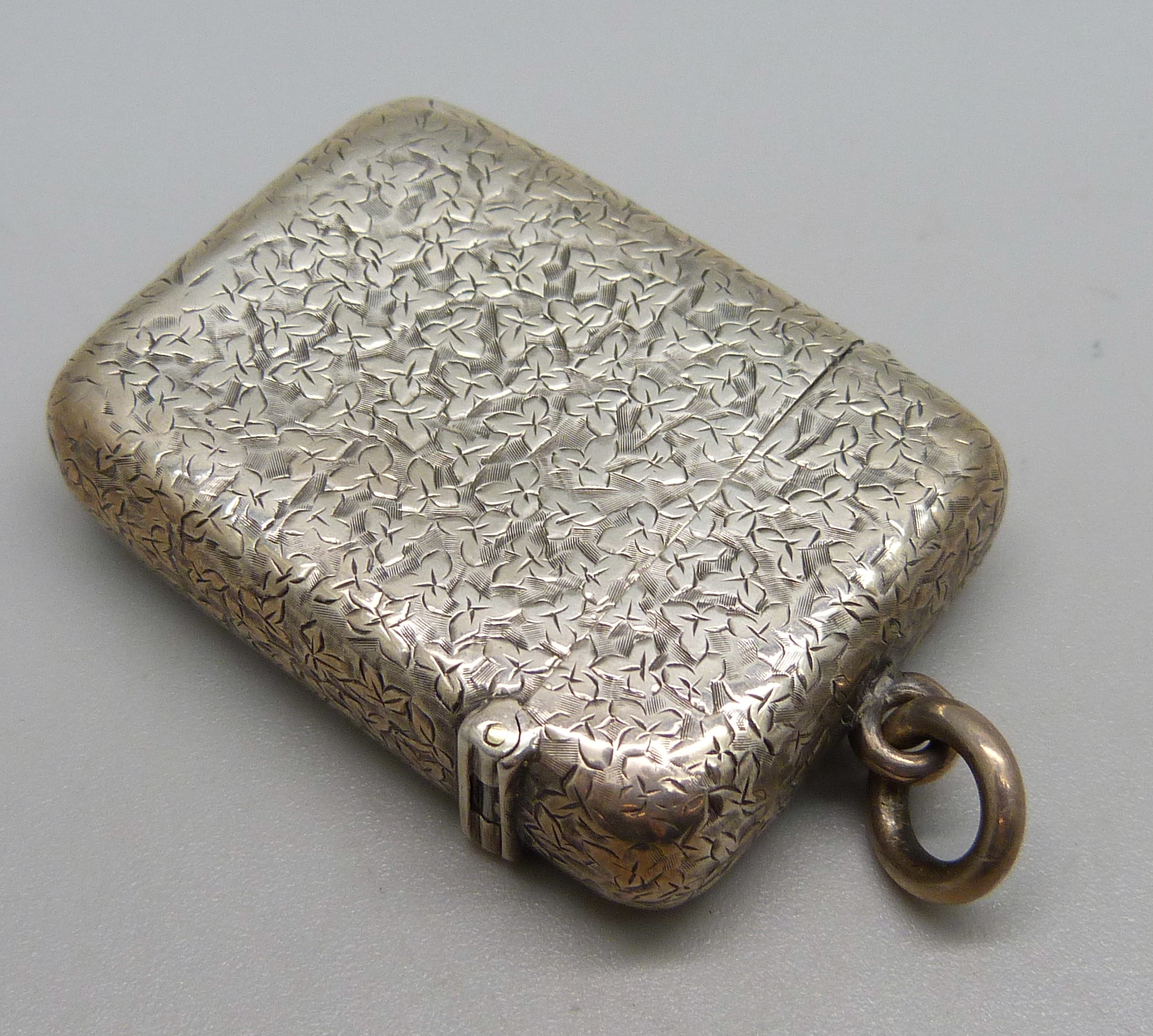 A Victorian silver vesta case - Image 2 of 5