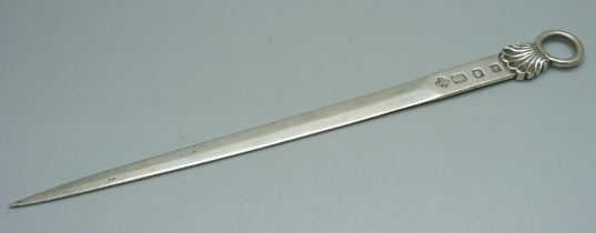 A silver letter opener, Asprey & Co., 1973, 59g, 25cm