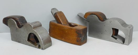 Three bullnose woodwork planes, two metal, one by Preston (Edward)