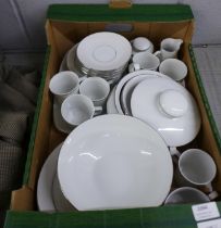 An Eschenbach German tea and dinner set **PLEASE NOTE THIS LOT IS NOT ELIGIBLE FOR POSTING AND