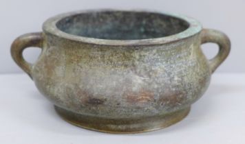A Chinese bronze incense burner censer, six character mark to base, 14cm wide