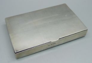 A silver paint box, Chester 1910, 145g, 12cm wide