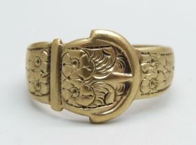 A 9ct gold ring, 6.2g, T