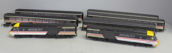 Hornby Intercity 00 gauge model rail; two locomotives and four coaches