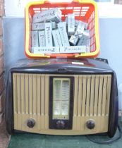 A GEC BC5243 Bakelite vintage radio with box of Pinnacle valves