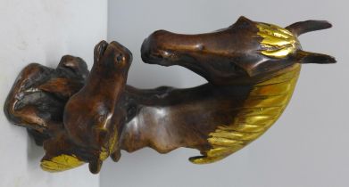 A bronze horse figure group, 16cm