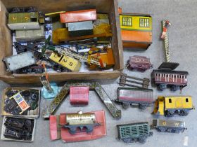 A box of Hornby Series by Meccano mid 20th Century tin plate O gauge model rail (no loco) **PLEASE