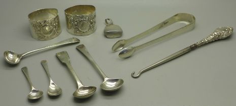 Silver items including a pair of London 1897 napkin rings, total weight 183g
