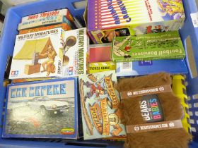 A box of games, puzzles and model kits including some vintage **PLEASE NOTE THIS LOT IS NOT ELIGIBLE